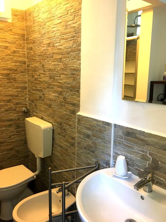 Gabriele 83 Bed and Breakfast Τορίνο Εξωτερικό φωτογραφία