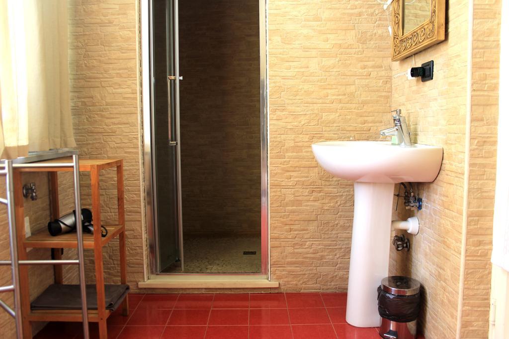 Gabriele 83 Bed and Breakfast Τορίνο Εξωτερικό φωτογραφία